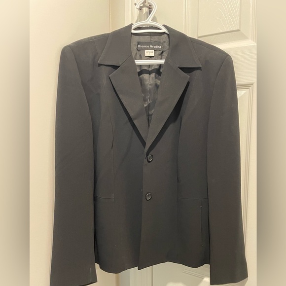 Black suit jacket - Picture 1 of 3